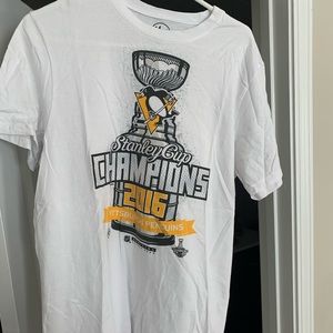 Pittsburgh Penguins shirt